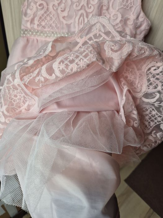 Официална розова рокля за момиче 3г