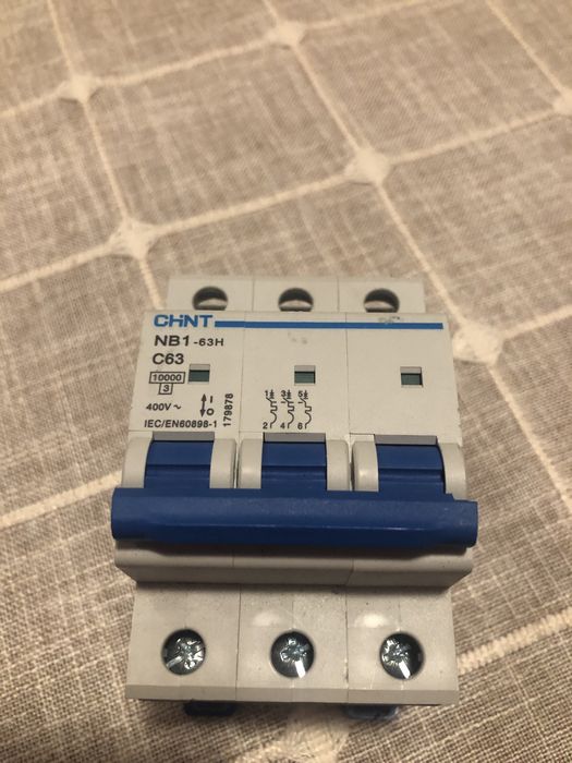 Автоматичен модулен прекъсвач Chint NB1-63H C63A