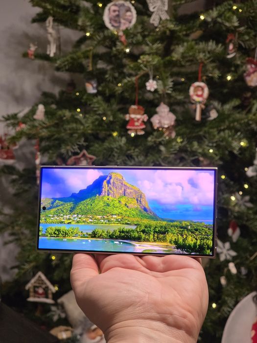 Samsung S24 Ultra, memorie 512GB, 12GB RAM, ca nou, in garantie