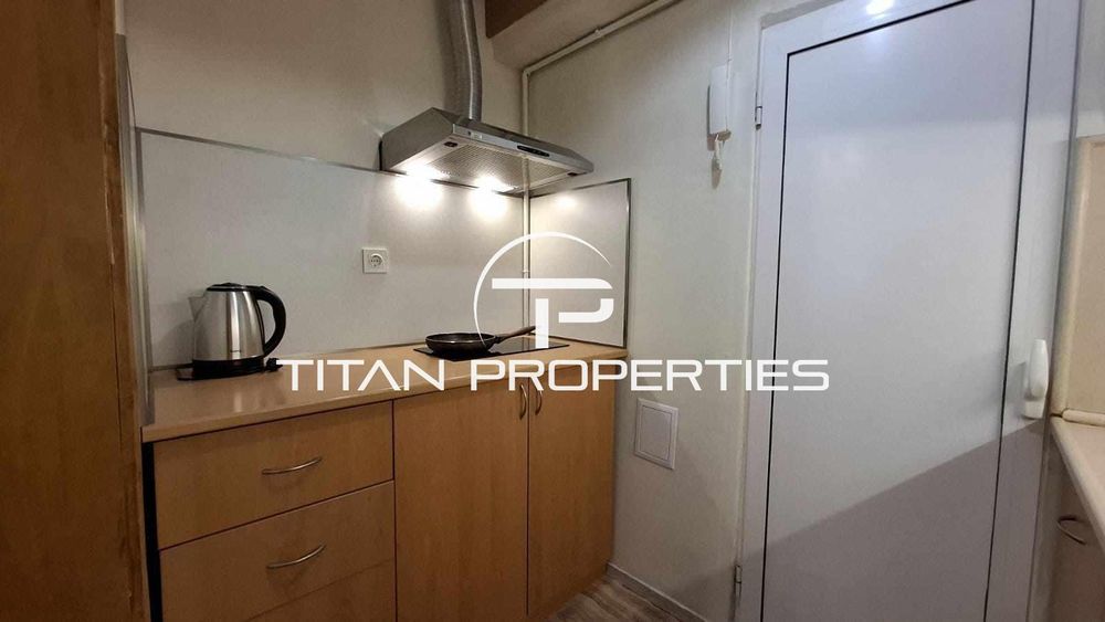 Дава се под наем Тристаен апартамент в Варна, Лятно кино Тракия - 100 кв.м за 600 € - Снимка #4