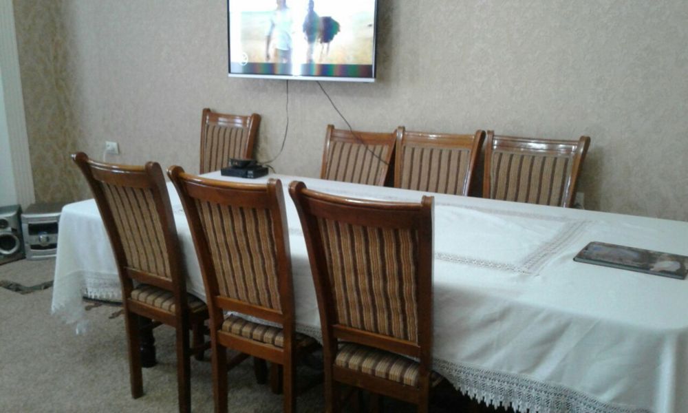 Квартира сотилади уч тепа 2/8/9