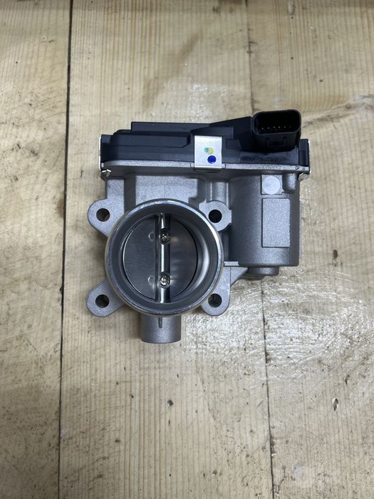 Spark Cobalt zaslonka