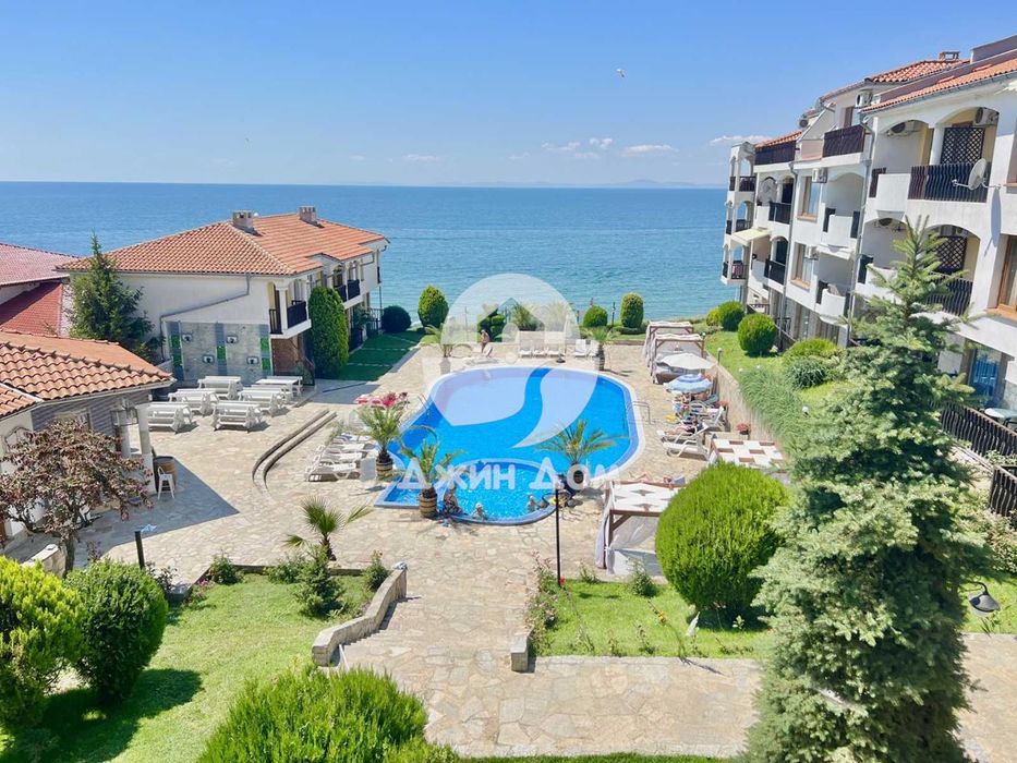 Продава се Двустаен апартамент в Свети Влас - 78 кв.м за 1385 €/кв.м - Снимка #10