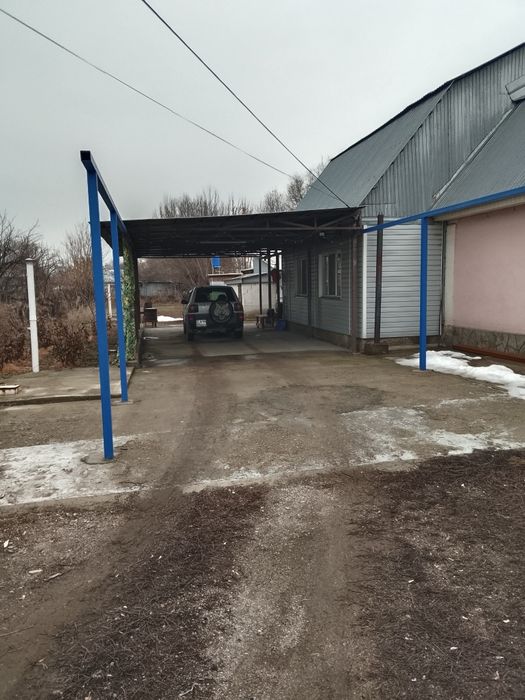 Продам дом. Участок 12 соток