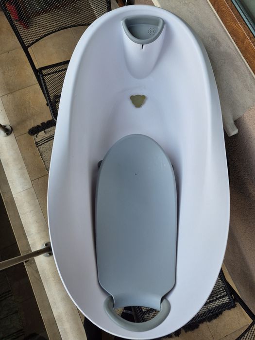 Бебешко корито с анатомична подложка (вана за бебе) – отлична