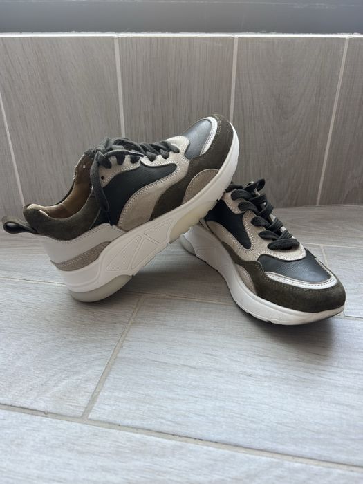 Маратонки Aquamarine shoes 36 размер