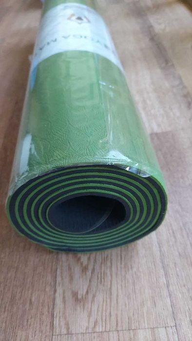 Коврик для йоги и фитнеса - каремат.