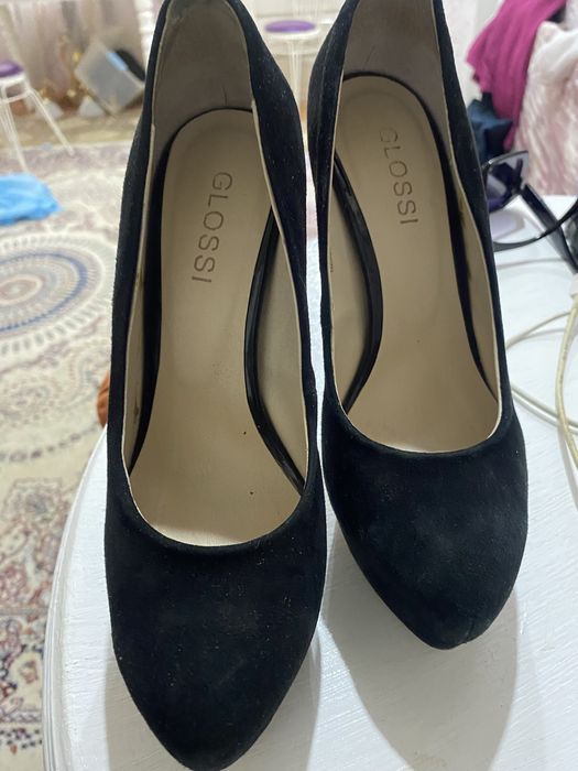 Туфли на каблуках