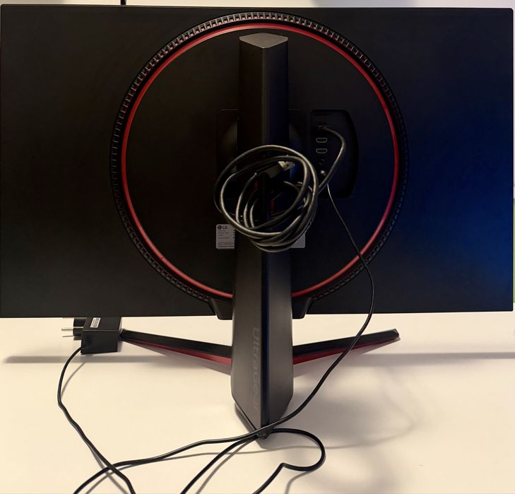 Monitor Gaming LG UltraGear 32GN650-B 32” 2K QHD 165Hz 1ms HDR