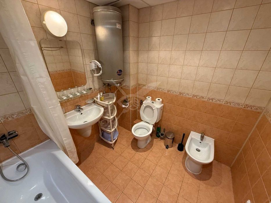 Продава се Тристаен апартамент в к.к. Слънчев бряг - 106 кв.м за 939 €/кв.м - Снимка #5