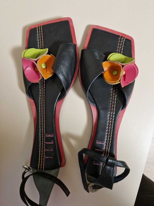 Дамски сандал ELLE