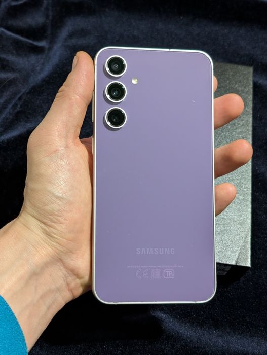 Samsung S23 FE 256 gb Ram 8 5G EAC