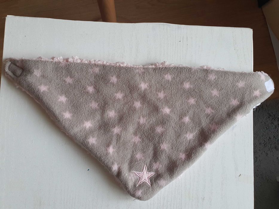 Fular triunghi cu doua fete bebelusi 0-2 ani