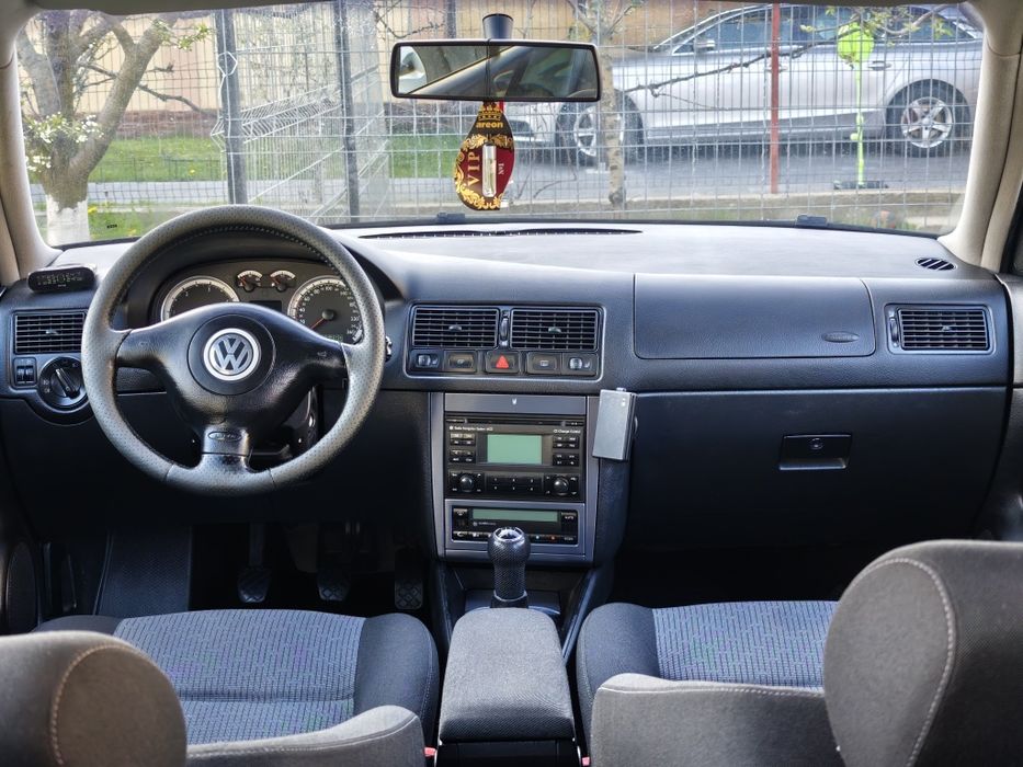 VOLKSWAGEN Golf 2004 — imagine 6