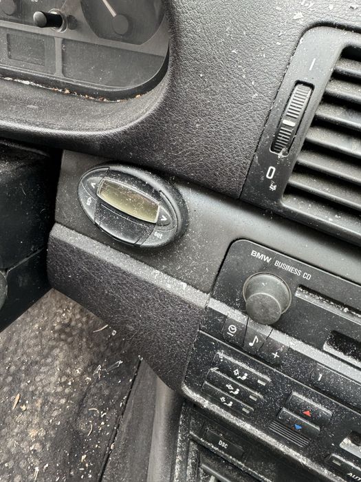 Bmw e46 2.0 150к.с  само на части