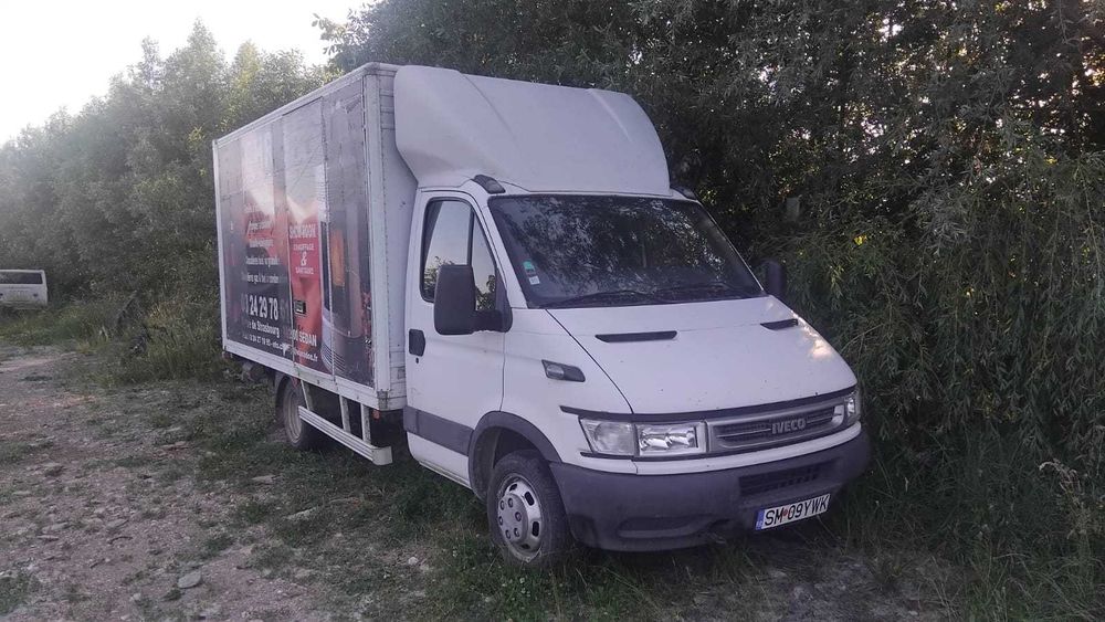 Servicii de transport