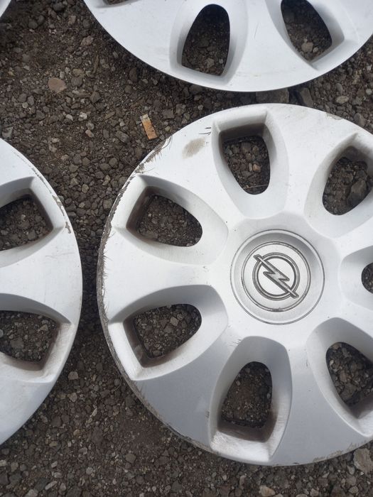 4 capace roti original Opel 15