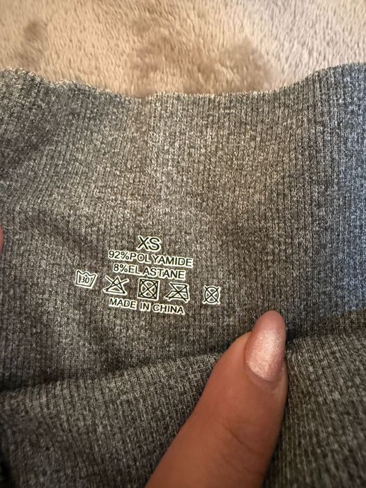 Дамски стегнат клин
