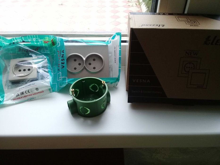продам новые розетки