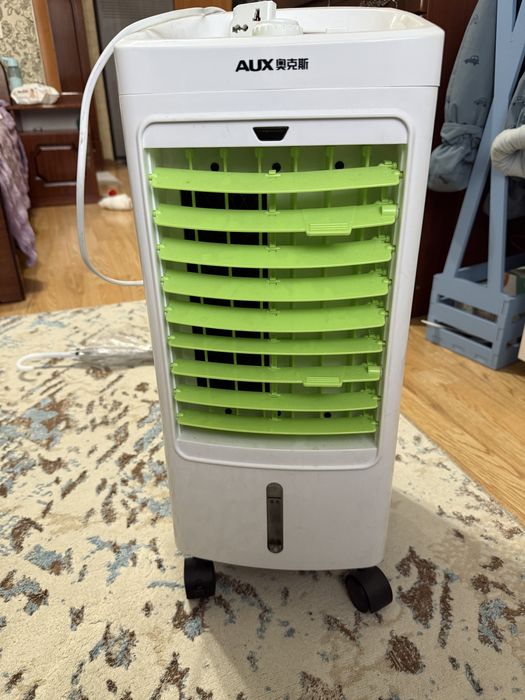 Напольный кондиционер на воде