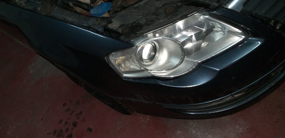 Faruri si stopuri (lampă spate)Vw Passat 2006