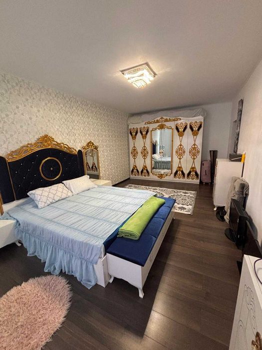 Casă de vânzare Zonă Carrefour