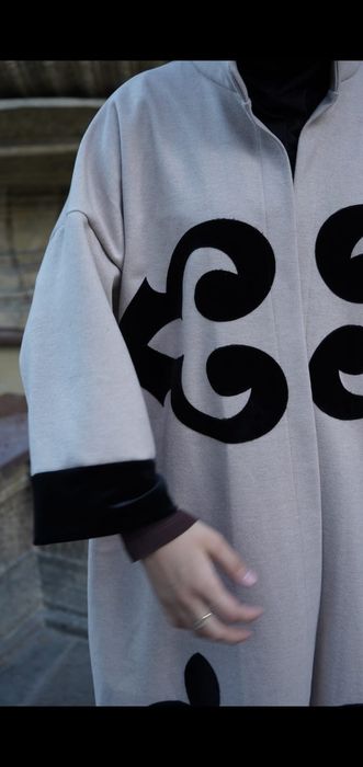 Шапан оюланған 25000 тг.