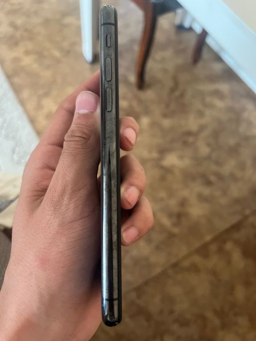 Продам iPhone X 64гб