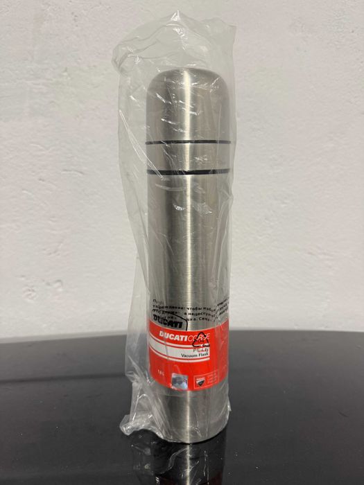 Ducati Corse термос – 1 литър