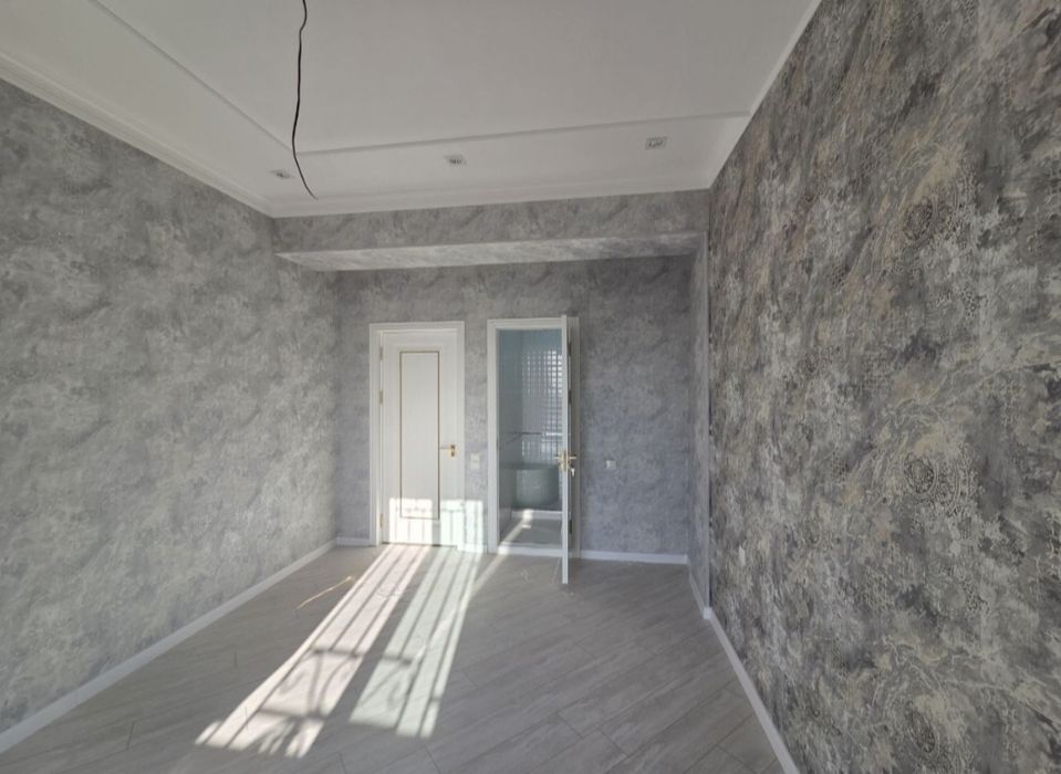 Буз-2  Вид на Мечеть "Ялангач"