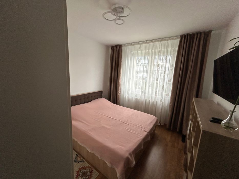 Direct proprietar,închiriez apartament de două camere