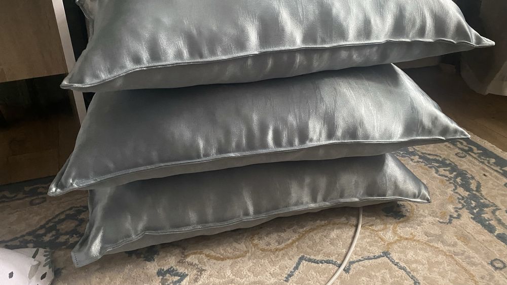 Жастық сатылады размер 50/70