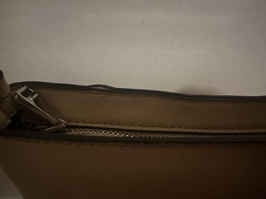 Geanta crossbody roz prafuit/nude Parfois