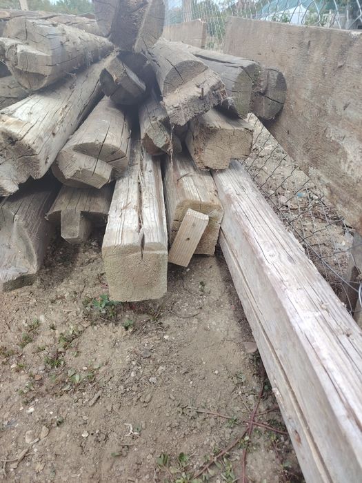 De vânzare grinzi lemn