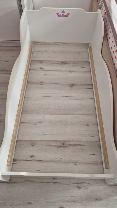Vand patut copil cu printese 160x80