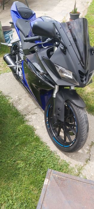 Yamaha YZF-R 125