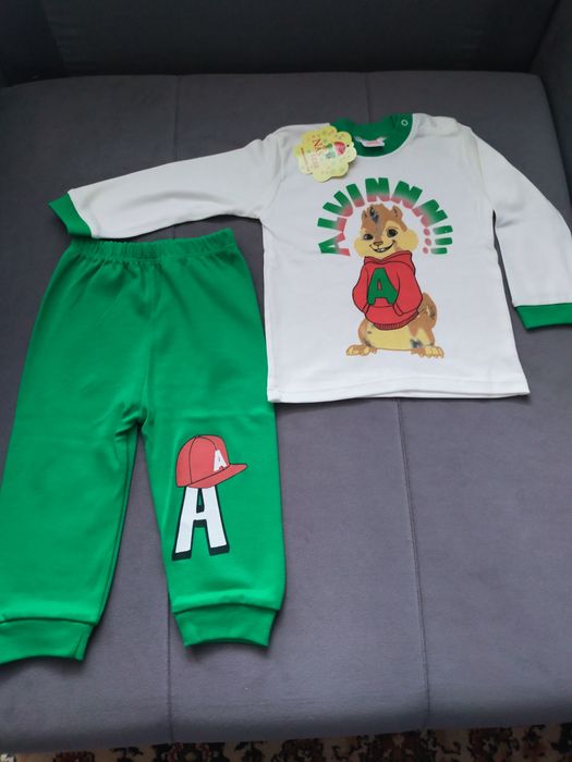 Детские вещи костюм,полукомбинезоны