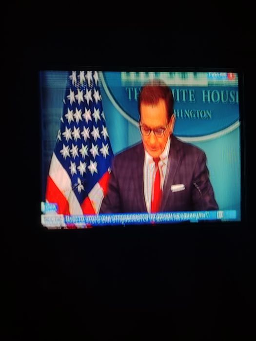 Продам телевизор lg