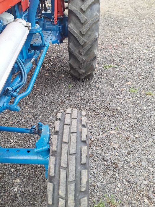 Tractor UTB 445 vr