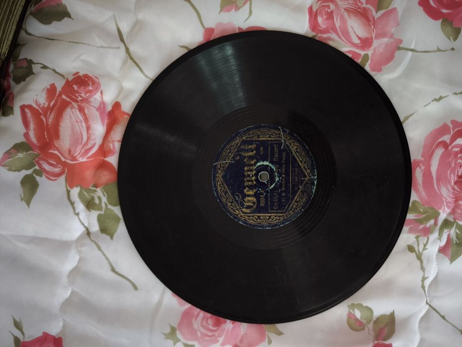 Стари грамофонни плочи 78 оборота