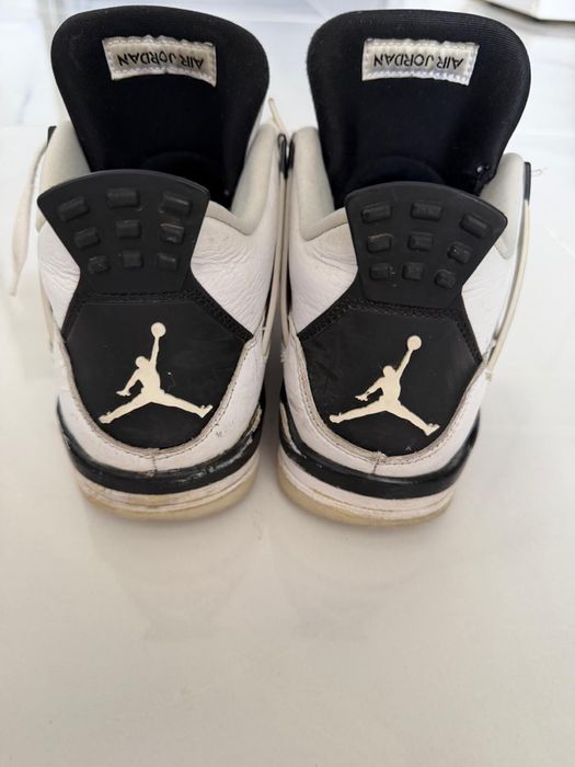 Adidasi Jordan 4 Originali!!Marimea 38,5
