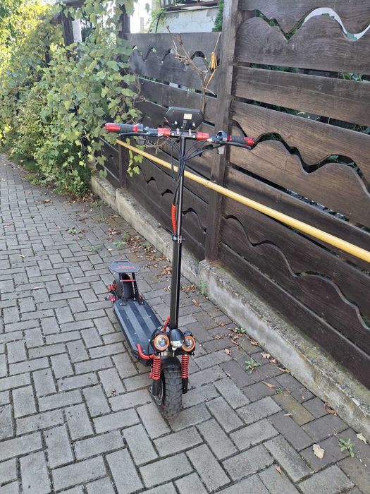 De vanzare trotineta electrica JRH T16 in conditii foarte bune