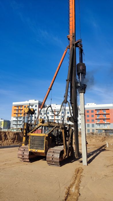 Забивка свай, сваебойка, сваебой