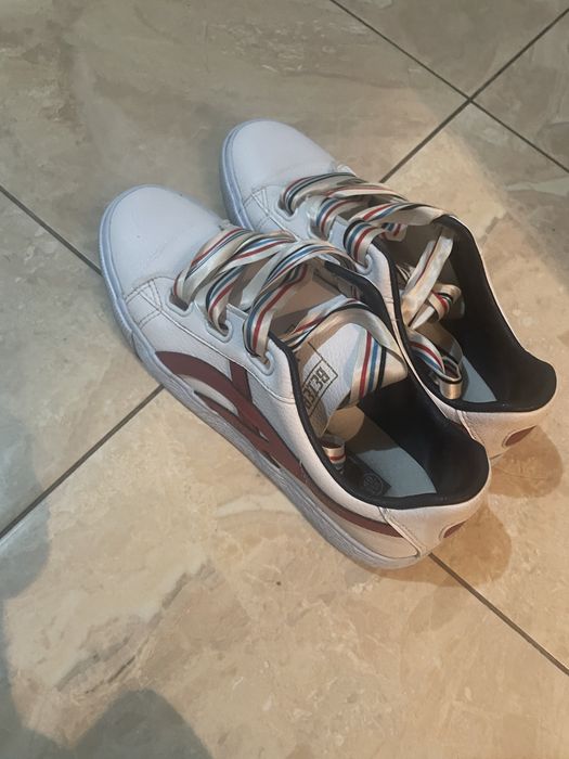 Продам женские кеды