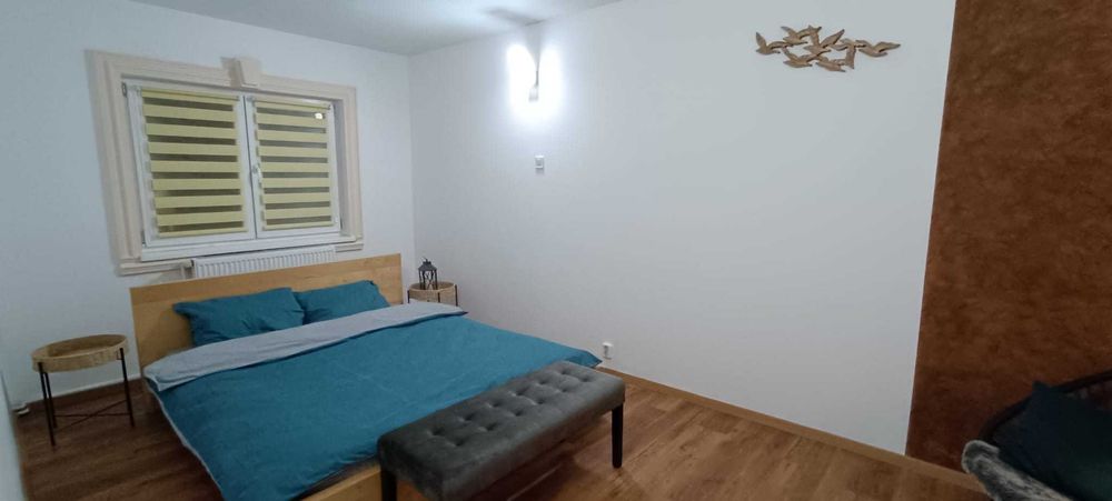 Vand/schimb apartament 3 camere decomandat -Turnisor