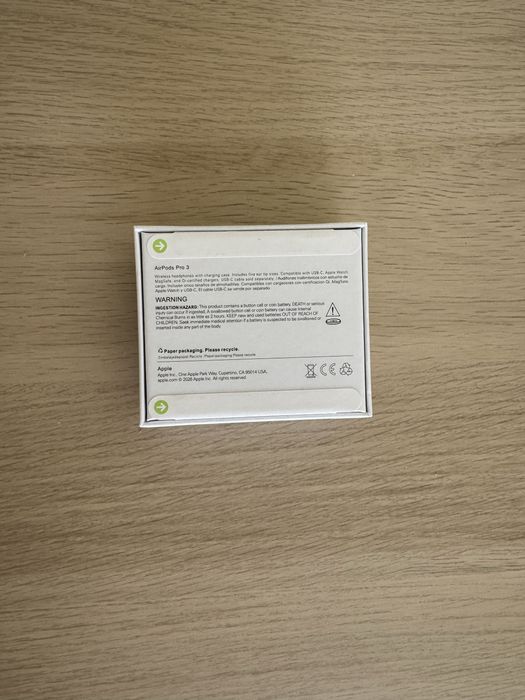 Apple Airpods Pro 3 Model A3065 A3122