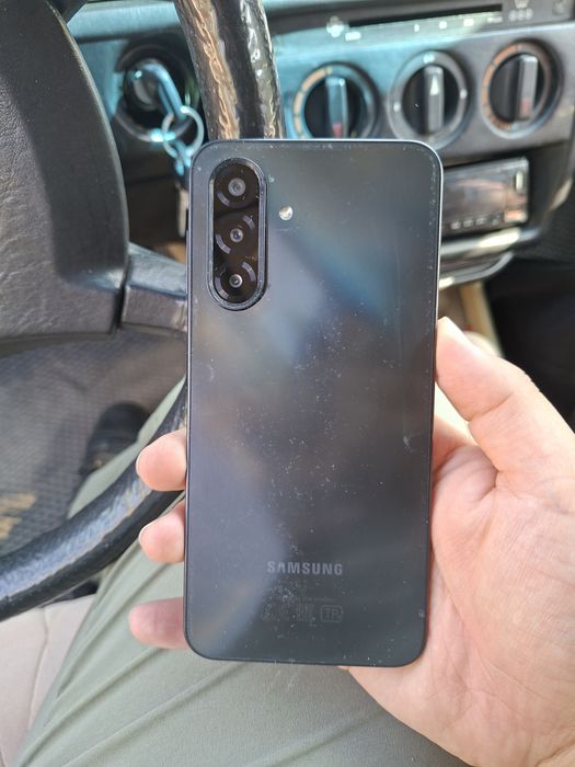 Samsung galaxy A17