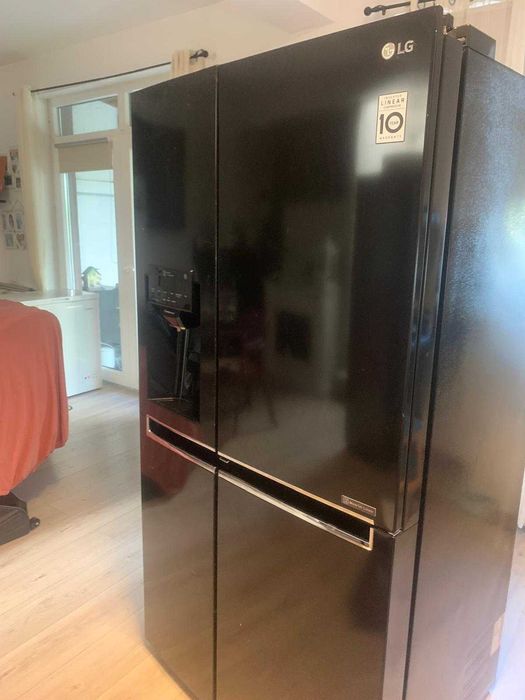 Vand frigider lg side by side