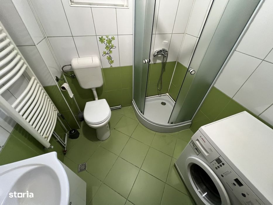 INCHIRIEZ apartament 3 camere decomandat, zona Turnisor