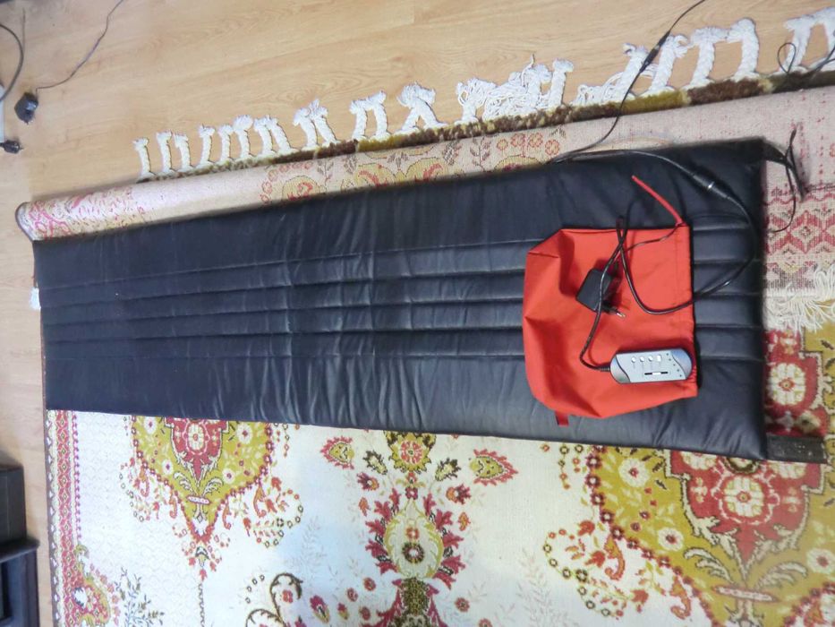 Ceas quart cu pendula  si saltea cu masaj